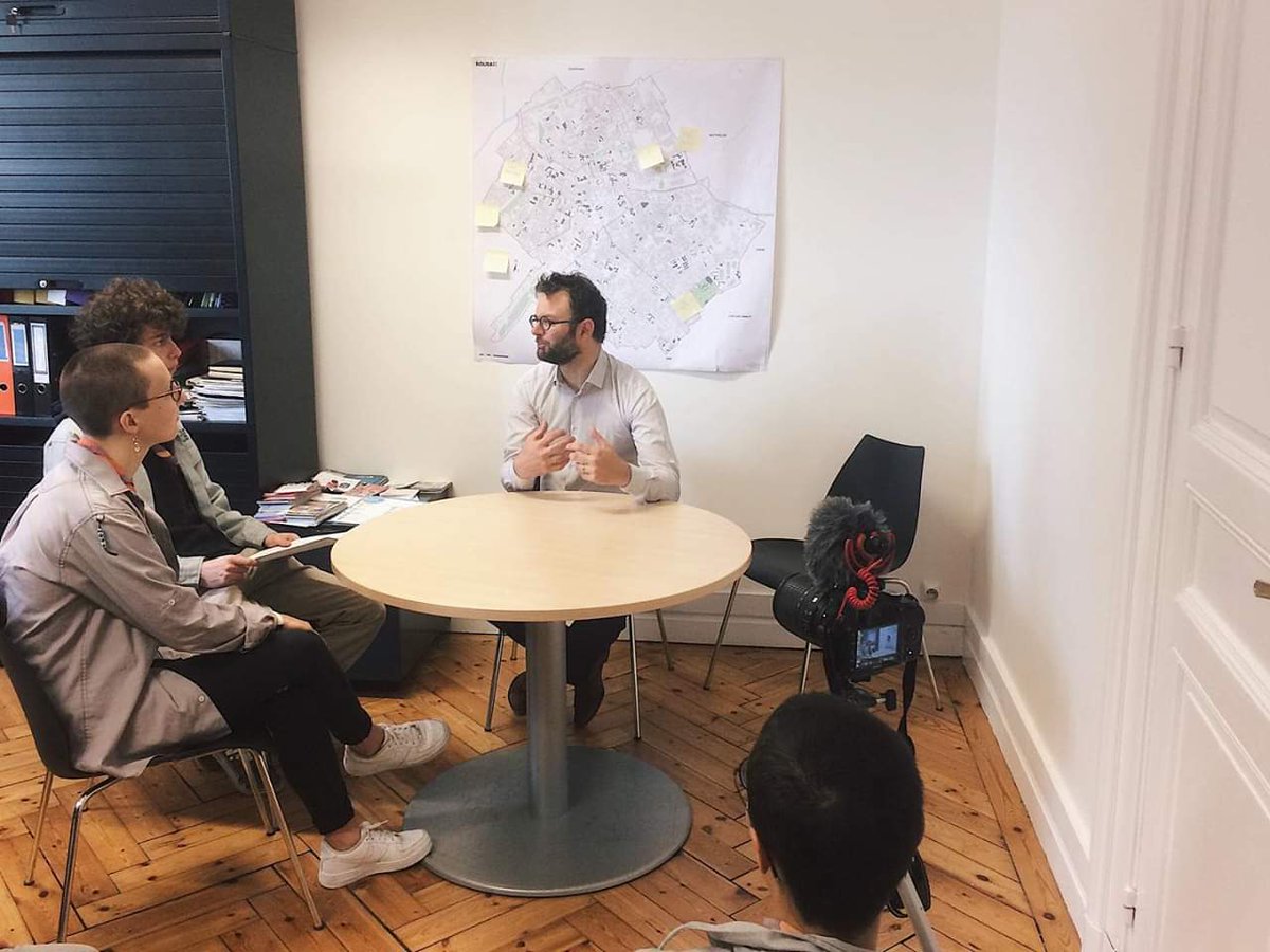 EEUDF_Clamart's tweet photo. Hier matin, on a rencontré et interrogé Mr Garcin l’adjoint au maire de Roubaix qui nous a expliqué les actions politiques dans la démarche zéro déchet de cette ville. @EEUdF @ZeroWasteParis https://t.co/Ar1CUKqIBa
