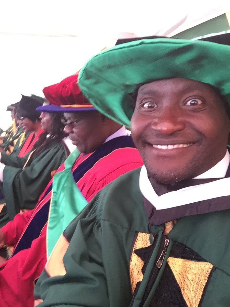 JoshuaRutere's tweet photo. #pacuniversitygraduation https://t.co/llPFPpGdlG