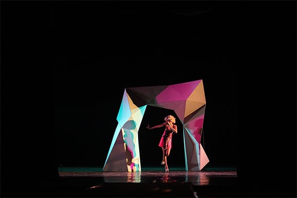 sarangvisuell's tweet image. #project #stagefashion #fashionshow

Visit our Website at sarangvisuell.com

#sarangvisuell #graphicdesign #3ddesign #fashionstage #artistic #decoration #setdesign #artcostume #stageconcept #kawung #stage

#event #party #festival #fashion #eventdesign #infobdg #infojkt