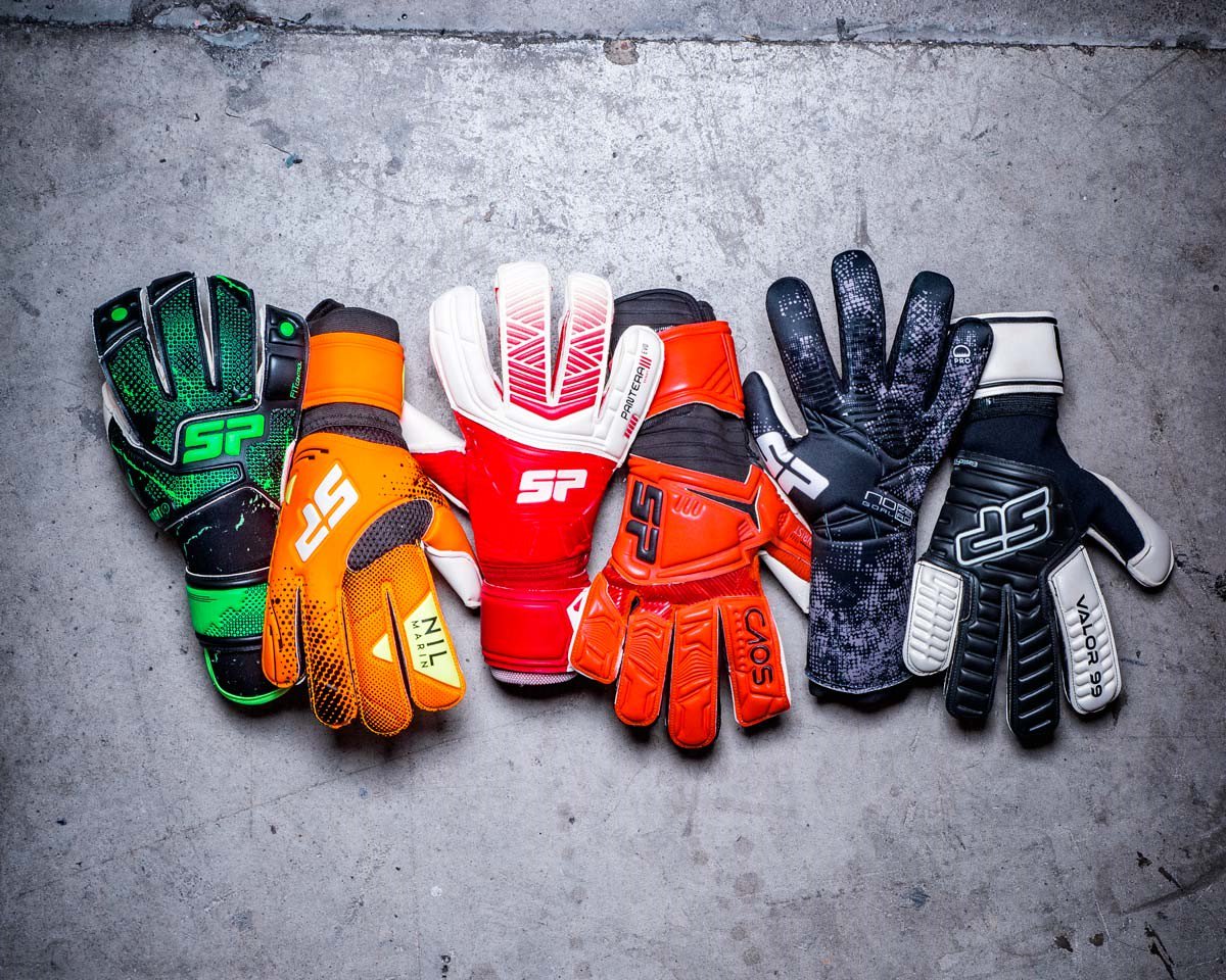 futbolemotion's tweet photo. Señoras y señores, bienvenidos a lo nuevo de @spfutbolES
Con todos vosotros... la nueva COLECCIÓN ECLIPSE 🌗🌘🌑
--
Descubre la nueva colección: https://t.co/BP0uPjX4o0
--
#SPfútbol #SPEclipse #Valor99 #CAOS #Pantera #NoGoalZERO #Earthart #NilMarin https://t.co/oMCWsv7xRH