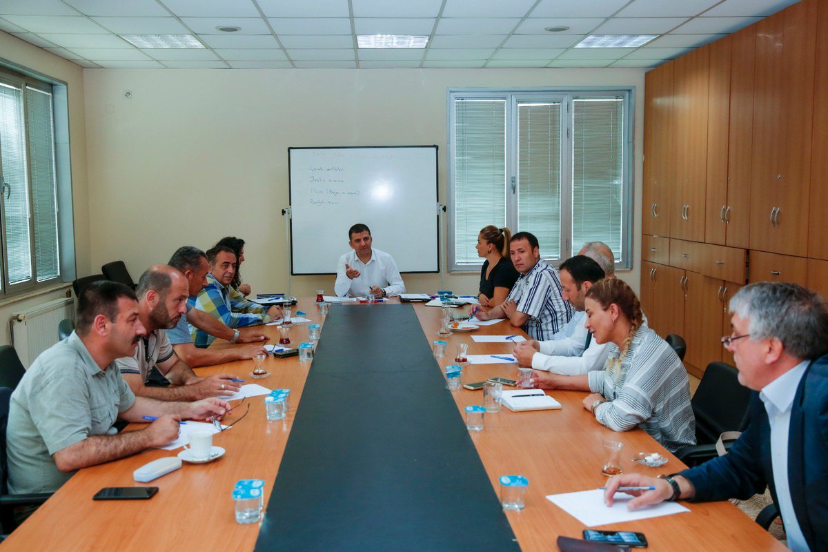 Başakşehir Belediyesi tarafından düzenlenmekte olan yaz etkinliklerine dair verimli bir toplantı gerçekleştirdik. Belediye Başkanımız Sayın <a href="/yasinkartoglu/">Yasin Kartoğlu</a>'na teşekkür ediyoruz. Site ve bölge sakinlerimize güzel havadislerimiz olacak 🤗💕