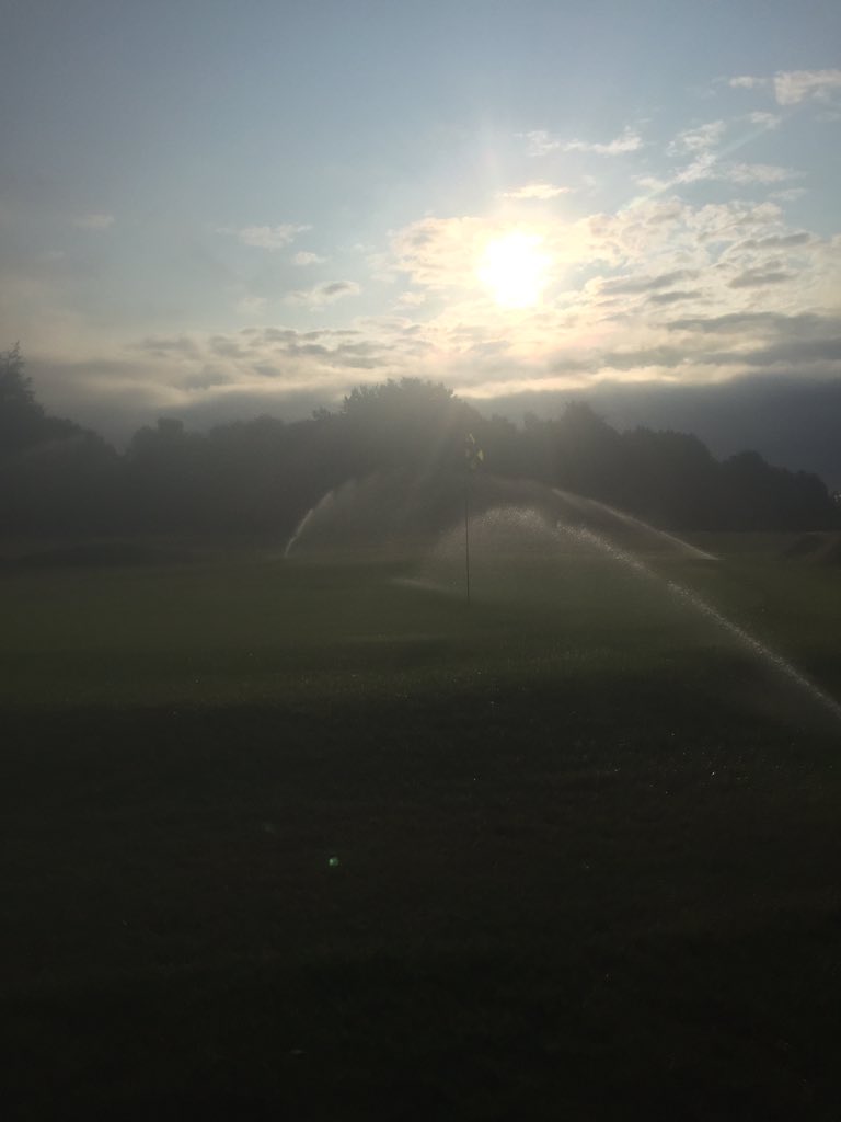 c_holty's tweet photo. Happy Friday from the Heathland Golf Course which is Holtye G.C 👍 https://t.co/ED2YDwomEg