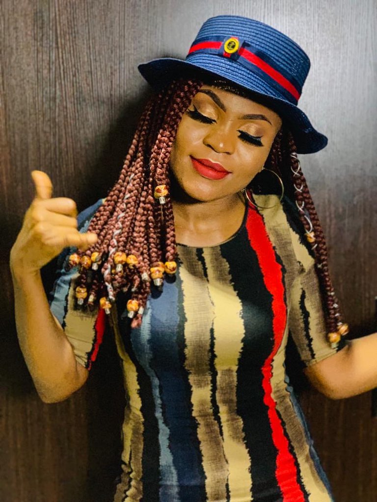 wig_alter's tweet photo. #TGIF 😀😀 hatwig made by me. Dm if you’re interested https://t.co/2EYdLM0sMb
