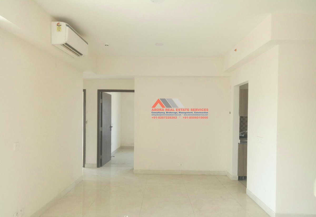 Rahul__ARES's tweet photo. #Available_for_sale 
#New_Green_Wood_Society (CGHS), Sector 52, #Gurgaon
Delhi Metro and Rapid Metro Connectivity
3300 SQ.FT., 4 BHK, 3 Bathrooms, 3 Balconies 
Car Parking 
This apartment has beautiful interiors with  Modular kitchen 
https://t.co/FS9Kl7NvCp
Rahul - 8287228282 https://t.co/tqlZQnbd12
