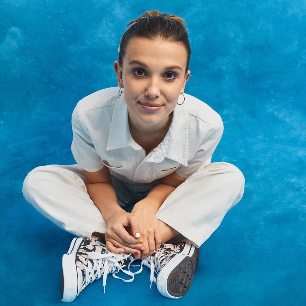 MilliebbrownTH's tweet photo. น้องมิลลี่กับ @Converse คอลเลคชั่นใหม่ซึ่งน้องได้ทำการออกแบบด้วยตัวเอง #ConverseXMBB #ConverseByYou (2) https://t.co/6XIdAJ0iDQ