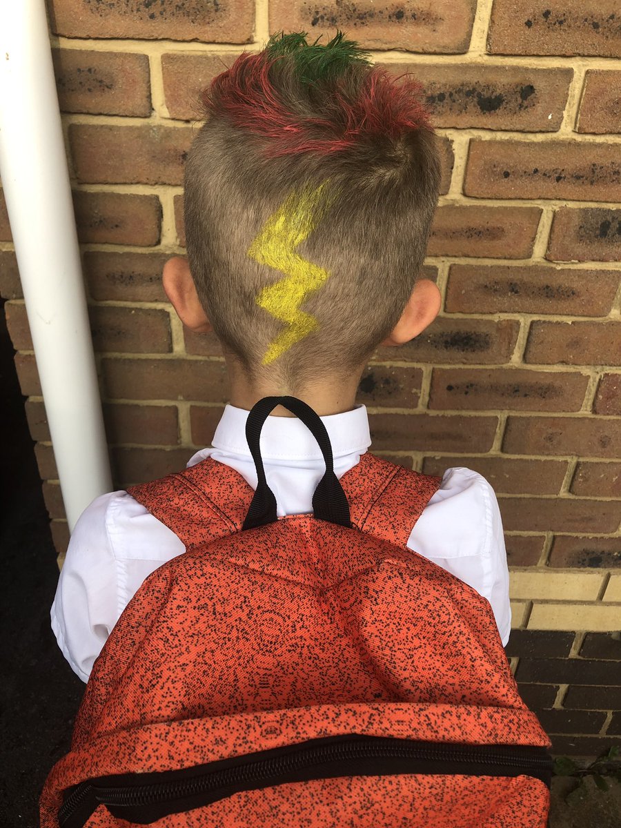 Crazy Hair Day <a href="/samuelwhites1/">Samuel White's Infant School</a> @HAJschool <a href="/mikeywheels/">Mikeywheels12</a>