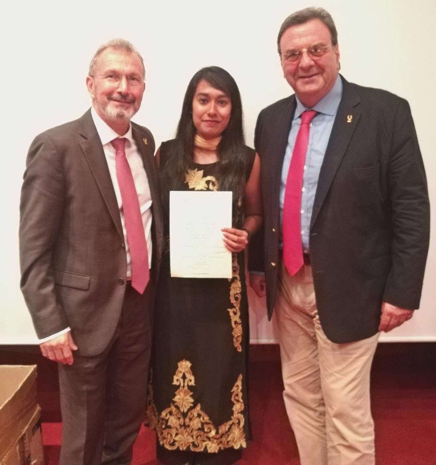 GulnaharMahbub's tweet photo. Receiving my certificate from Mr.Isidoros Kouvelos and Prof.Dr Konstantinos Georgiadis. :)
#IOA2018 #yps2018 #Day14 #olympicsm #certificate #Bangladesh 🇧🇩 #theend #besttime #academy #culture #people #world
#58th_International_session_for_young_participants https://t.co/2YrBT6DDjf