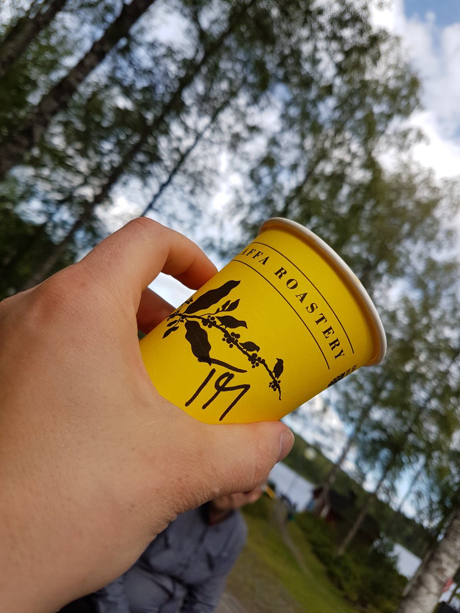 TuomasMikkonen1's tweet photo. @KaffaRoastery kiitokset hyvistä kahveista #jaara https://t.co/4FBrz33Lha