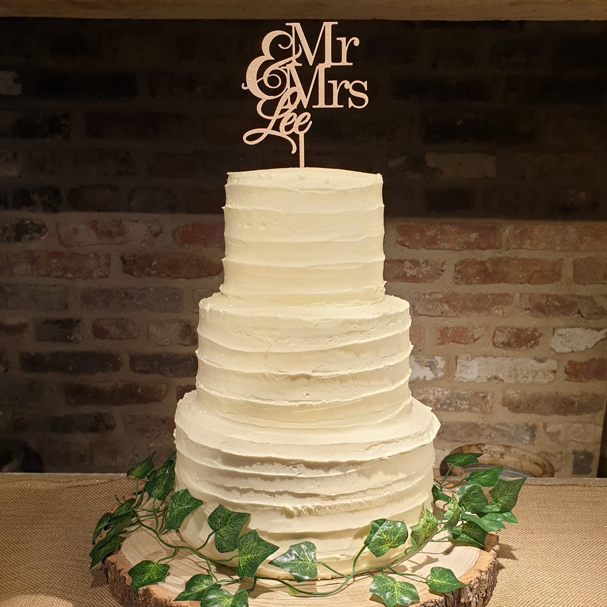 Congratulations to Charlotte and Richard at the fabulous Le Petit Chateau. 
We loved their rustic theme. They chose red velvet,  Madeira and chocolate cakes to go with their soft butter icing finish. We wish them all the very best for the future.