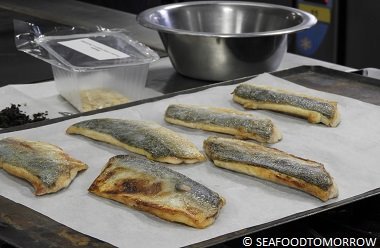 HorizonEU's tweet photo. Do you love #seafood 🐟 and #sustainability ♻️? The @SEAFOOD_TMRW project funded by @EU_H2020 combined both elements in a competition with extraordinary results. Read more about it here https://t.co/cUkDGpa3Cr #H2020 #innovation #research https://t.co/qJ2ap3fDze