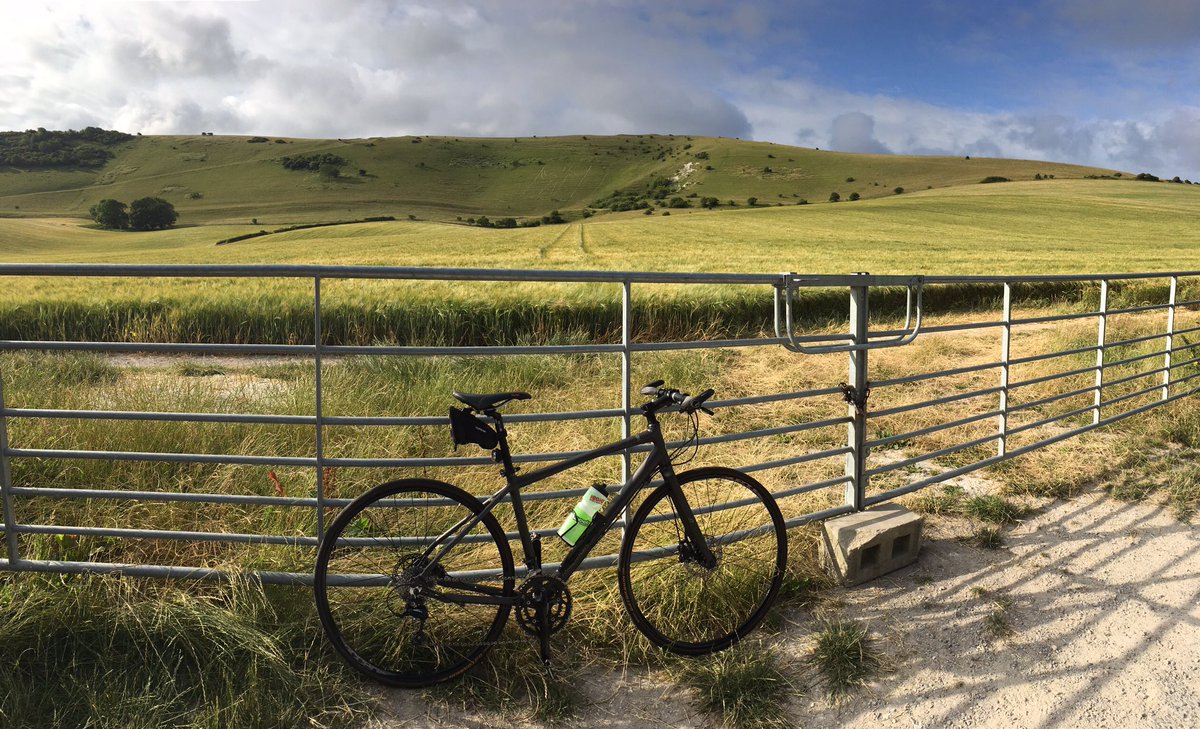 Lovely commute into Eastbourne from Seaford this morning via Wilmington. <a href="/Gradient_purple/">Gradient Consultants</a> #cycletowork