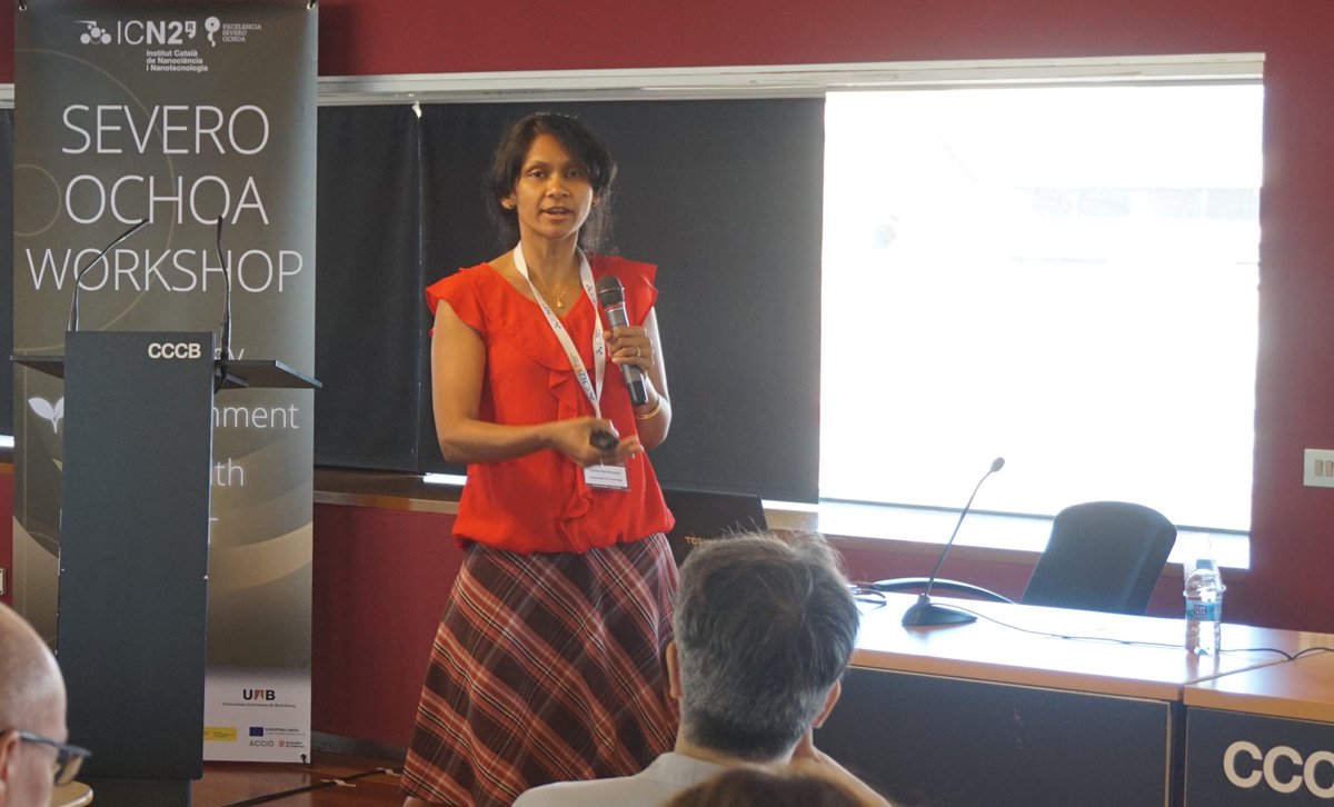 icn2nano's tweet photo. The first session has started and Dr Sohini Kar-Narayan from the University of Cambridge (UK) is talking about nanostructured polymer-based piezoelectric and triboelectric materials and devices for energy harvesting. #energymining #severoochoa #nanotechnology @cececebe https://t.co/tc8C1KAPJT