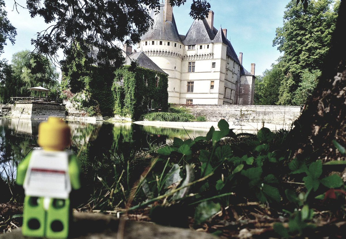 Lego_Man81's tweet photo. Well that's it the exploring is done, time for a beer and a relax. Finished off with this beauty that's not in the books. Thanks #loire I've had fun and on to the next adventure with BM. #chateauDeLlslette Xx https://t.co/tFmAtViV5t