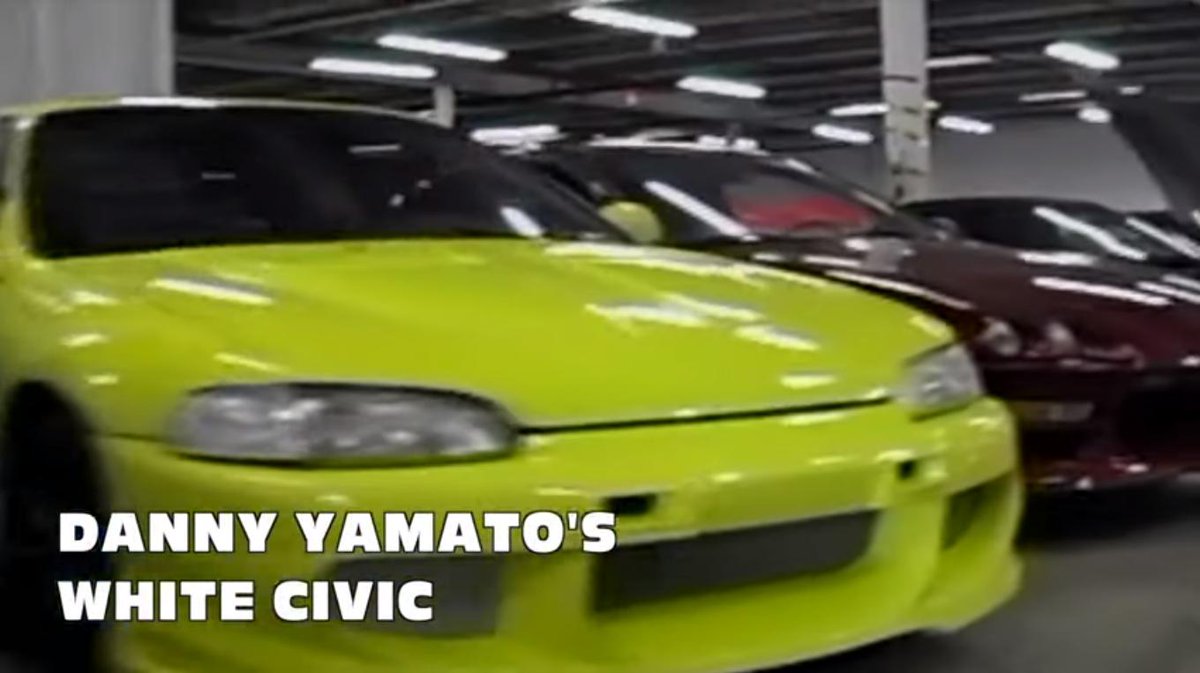 菱形消しゴム ワイスピ1のスタントカーとかが仕様変更されてワイスピ2のモブ車として再利用されてたことはクレイグ氏のウェブサイトでも書かれてたけど ブライアン号やレディの240sxだけじゃなく 最初のドラッグレースにいたシビッククーペやインテも再