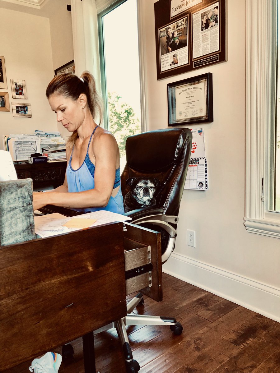JamieLittleTV's tweet photo. The secret to my success...is sitting behind me. #StellaSupport #SaveThemAll https://t.co/OVpcyHmJwp