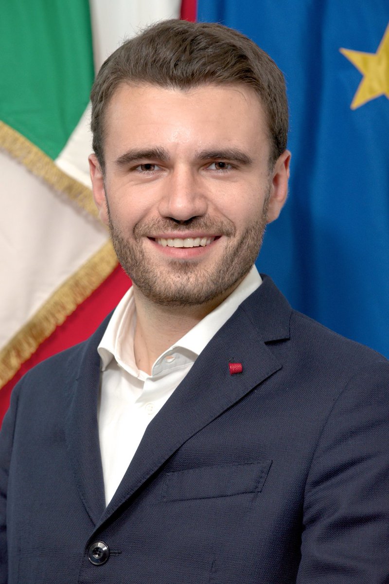 ComuneCapannori's tweet image. A fine estate i lavori per la sede del progetto Miniere urbane nell&apos;ex Ceseca di Segromigno in Monte #Capannori #circularicity #hackinglabs
bit.ly/30tAtTt