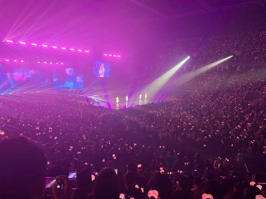 WHO’S THAT GIRL ? tweet media