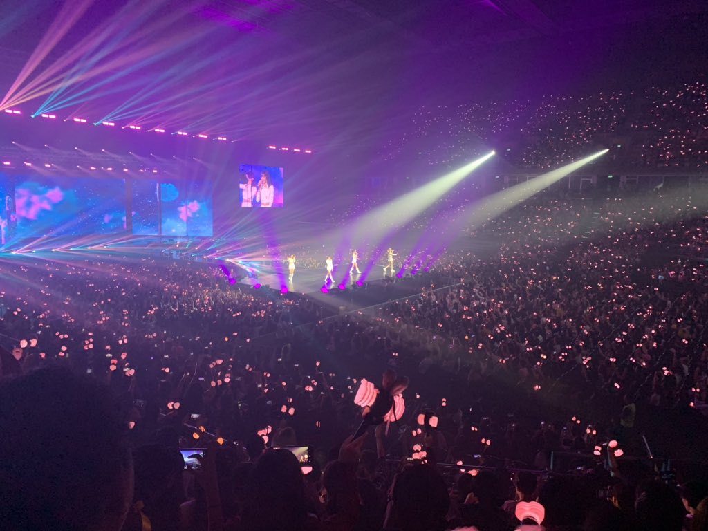 WHO’S THAT GIRL ? tweet media