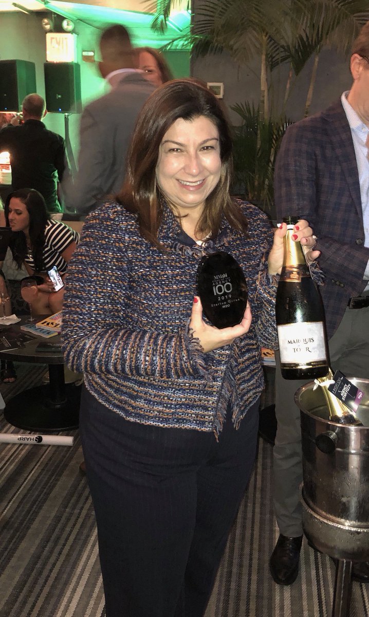RealChemistry_'s tweet photo. We had a fantastic time last night at #NightOutWMMM! We're incredibly proud that we took home the Startup Guru award! https://t.co/ZNKUscuv2w