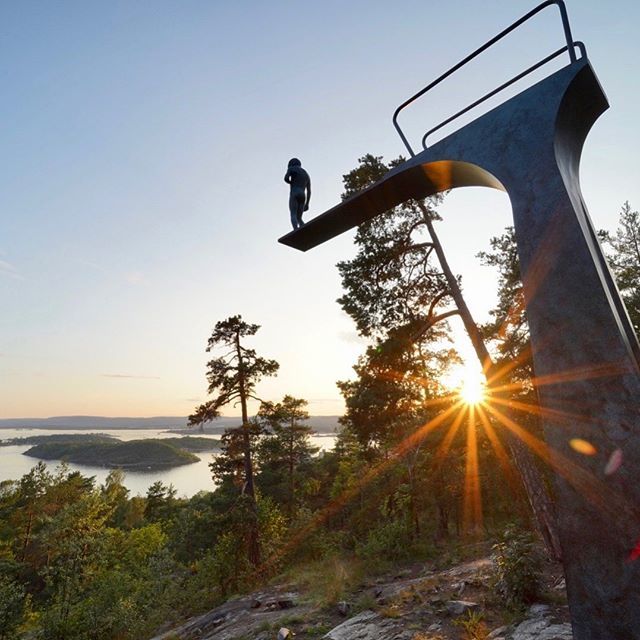kaiser_rocks's tweet photo. [was sollen wir sagen] wir sind am Dienstag abend mit der Fähre in Oslo angekommen und das Wetter ist seit dem einfach nur phantastisch. Nach der ersten Nacht an der Skisprungschanze haben wir uns uns mit @alle_sieben_sachen bzw. @bindung_leben auf dem C… https://t.co/v0YRKV2NOU https://t.co/Fs1BCWQF0z