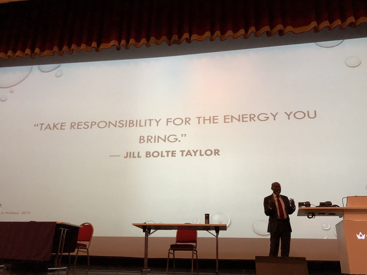 nicole_ottiger's tweet photo. @baat_org we can all be a placebo and influence positively in a therapeutic encounter 🙌🏻 great talk by Dr Rodney Adenlyl-Jones https://t.co/se3O7mozWC