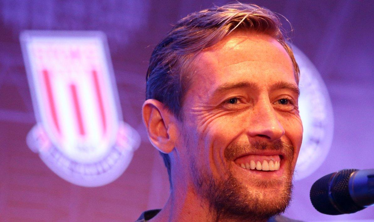 bet365's tweet photo. More Premier League goals than Didier Drogba.

More Premier League assists than Paul Scholes.

More dance moves than Michael Flatley.

Happy retirement, Peter Crouch. https://t.co/OOKAFeg3vd
