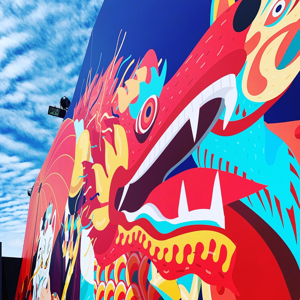Charrues's tweet photo. Carhaix prend des couleurs 🎉✨ #charrues19 #carnaval J-6 
Billets jeudi disponibles : https://t.co/66R4ErY2XX https://t.co/1Ut173Ple4