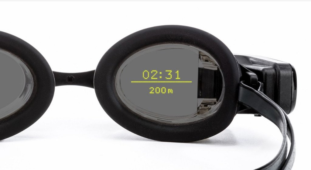 surfstudio's tweet photo. Form unveils $200 AR swim goggles you can wear underwater. #SurfStudioTechWatch #AR #AI #IoT https://t.co/su0lP5pgPv