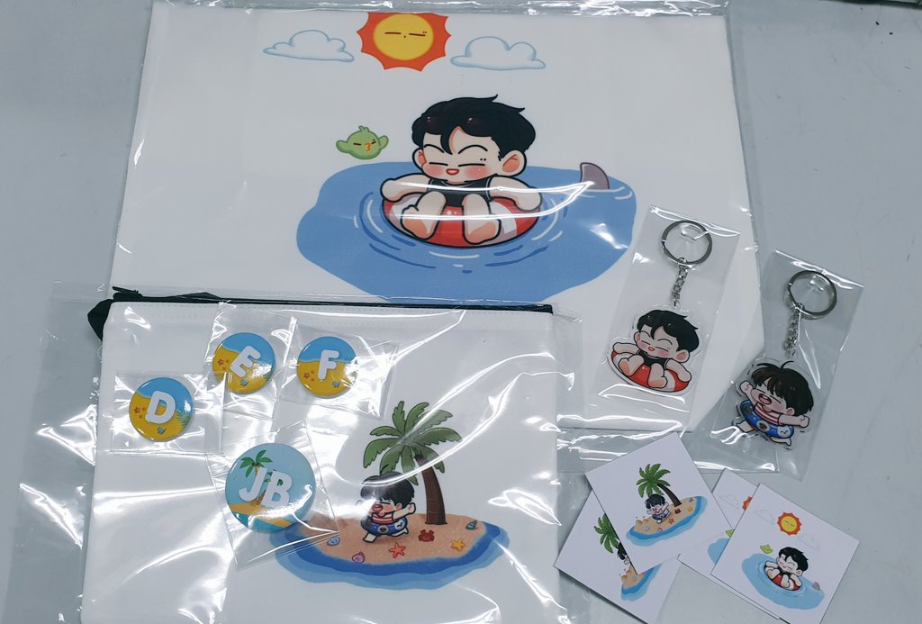 pookpuii_pui's tweet photo. ได้รับนุ้งแล้วนะคะ นุ้งน่ารักมากกก 
ขอบคุณนะคะที่จัดทำของน่ารัก ๆ อย่างงี้ 🥰🥰 @MHDEFB
#DEFSHOP_Review https://t.co/8iGo8Pq5TX