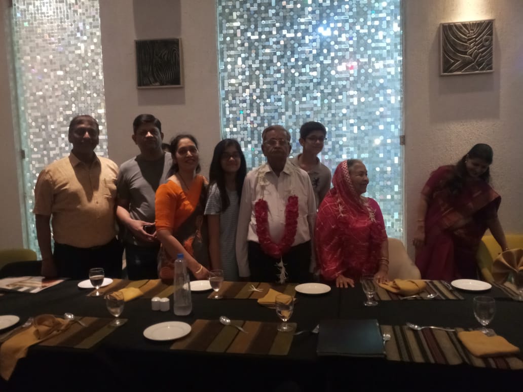 Agoramall3's tweet photo. Happy customer****************🥳🤩🤩🤩🤩🤩

 Celebrating 60th Wedding anniversary.
Congratulations on this your special day, sixty happy years together, so. we wish you all the best on your 60th Wedding anniversary. https://t.co/6NHKvcCyvc