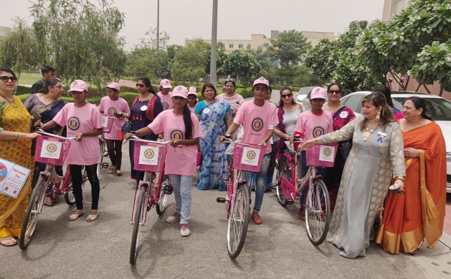 INDIACSR's tweet photo. Hero Cycles and Inner Wheel India join hands for #women empowerment through distribution of bicycles
https://t.co/Y1nIqlH1IJ
@Hero_Cycles @IntInnerWheel @indiacsrawards #empowerment #womenempowerment #indiacsrnetwork #HeroCycles #InnerWheelIndia https://t.co/5pivJjhTXP