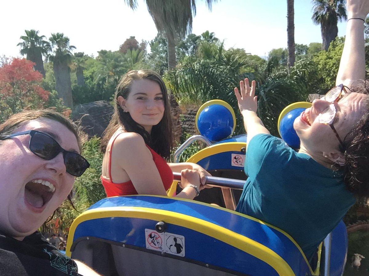 ACS_Sch_Trips's tweet photo. DAY 4. Epic fun at the theme park for all #acsbarcelona2019 @AbbeywoodSchool https://t.co/VWHBdnJ5HR
