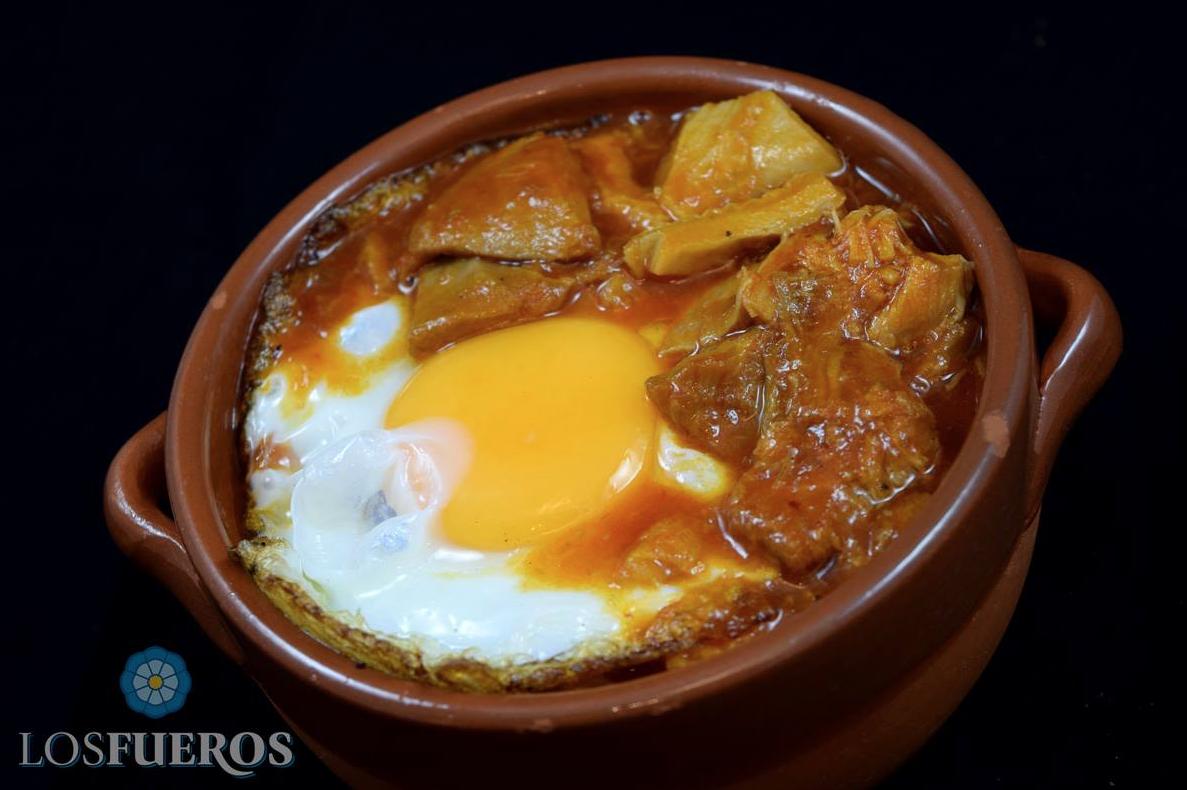 Tú qué opinas, ¿los callos únicamente pueden disfrutarse en invierno o son atemporales? ¡A nosotros nos entran de maravilla sea cuando sea! 😋 Ahora mismo de hecho nos comíamos perfectamente unos...🤤