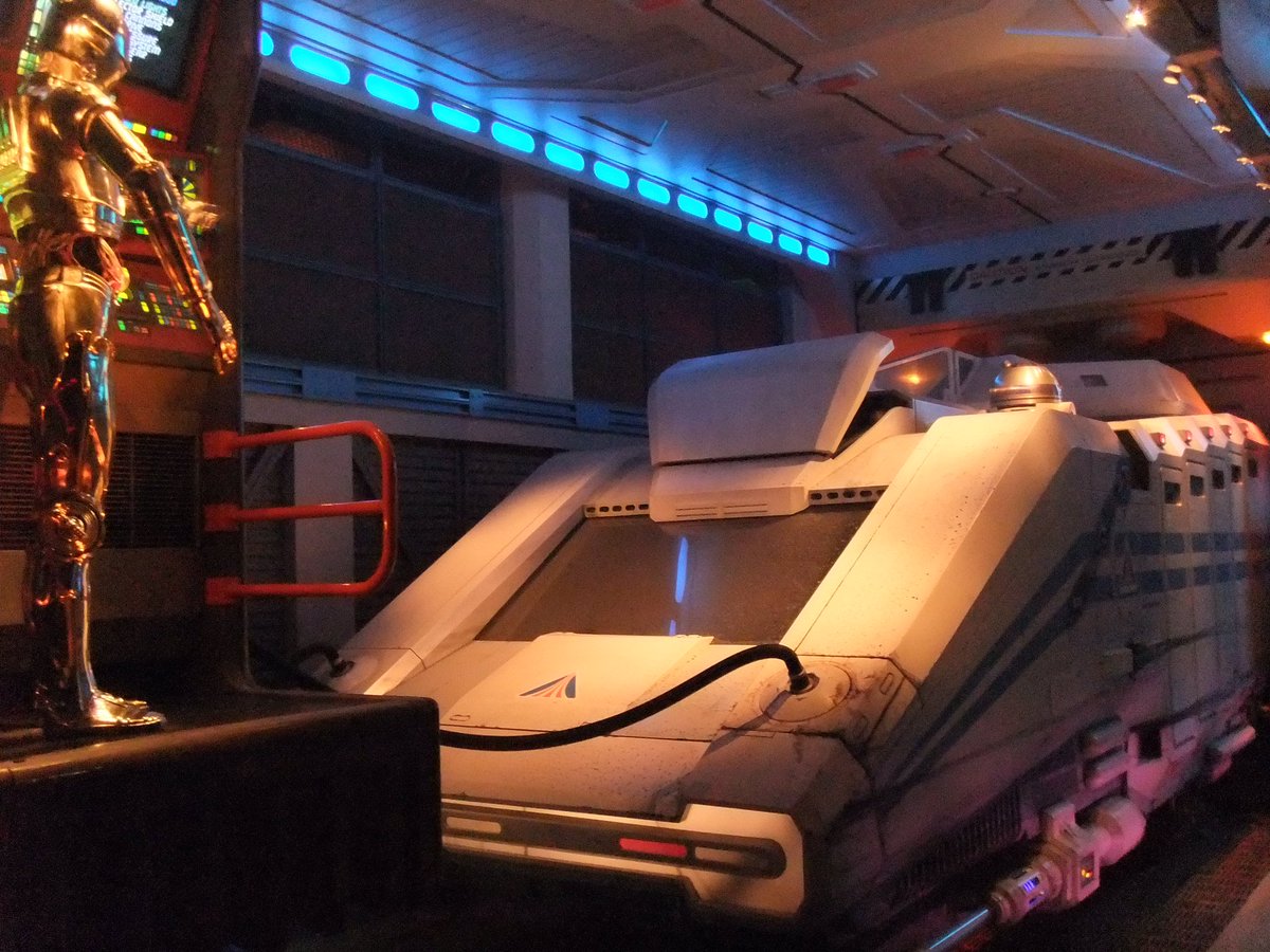 30年前の本日1989年7月12日は、東京ディズニーランドの「スター