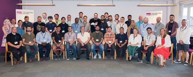 E_T_Foundation's tweet photo. Newly qualified Science, Engineering and Technology teachers celebrated at the SET for Teaching Success graduation. #SET2TEACH https://t.co/GUco8BZ4m7 https://t.co/DnTCFdRfOv