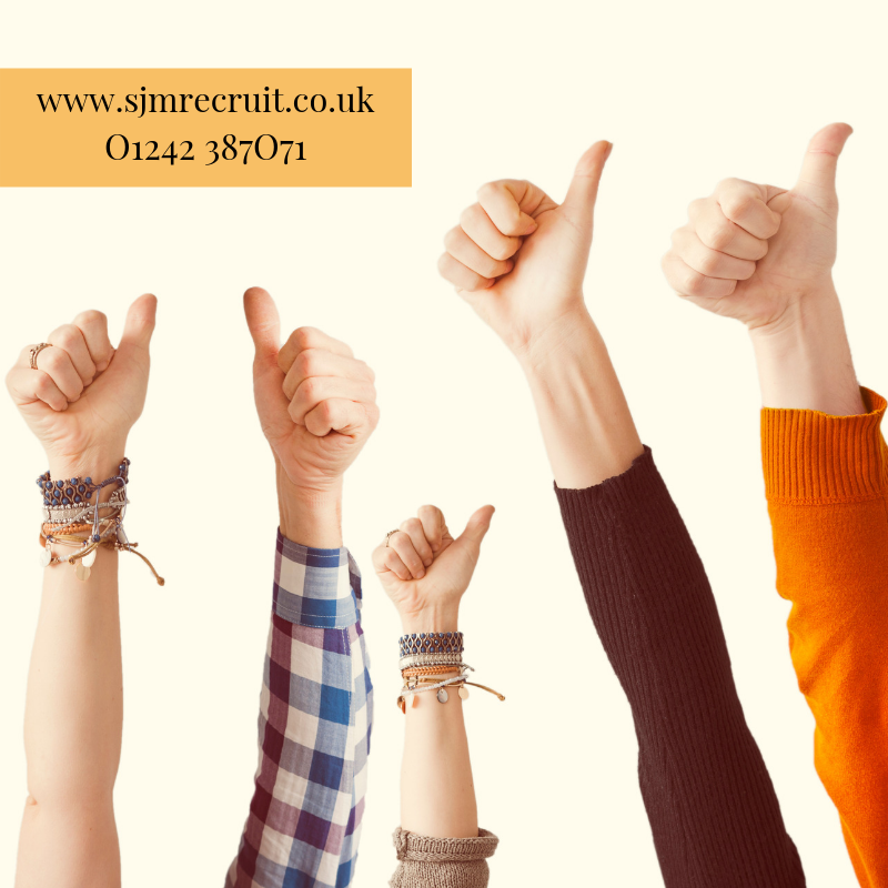 Thumbs up if you love Fridays!! 👍👍👍

Have a wonderful day and weekend everybody!