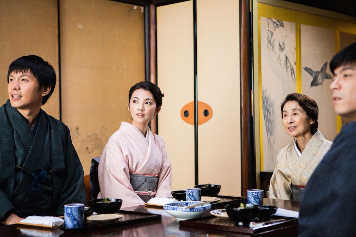 Традиции японии чайная церемония. Этикет в японии. Культура японии чайная церемония. Омотенаши японское гостеприимство. Японское гостеприимство.