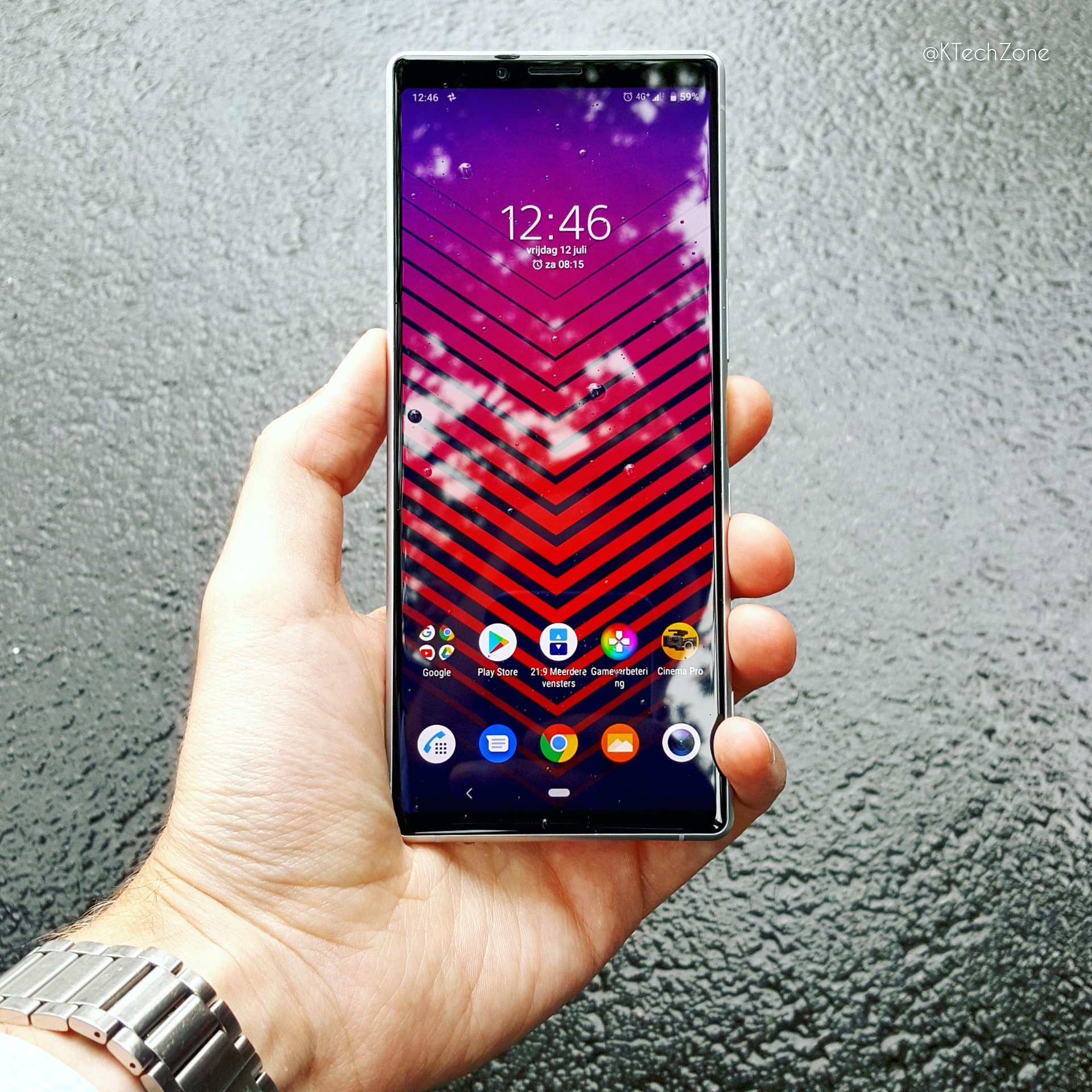 Kevin D This Wallpaper Fits The 4k Oled Display Of The Sony Xperia 1 Perfectly Sonyxperia Xperia1 Sonymobile T Co Z7b8vxeerh Twitter