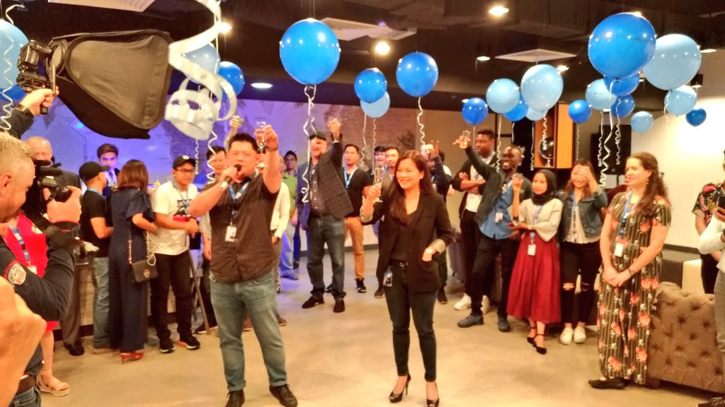 manilabulletin's tweet photo. LOOK: Philippine-based global multilingual call center Open Access BPO inaugurates their new 1,000-seat facility at Glorietta 2 Corporate Center. #OpenAccessBPO | via @bobreyes https://t.co/5tuOZJoRrE