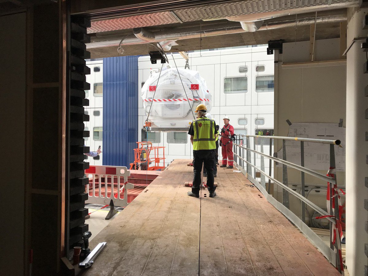 Lupprians's tweet photo. Its a bird, its a plane, it’s..
The 1st GE PET/MRI in the Netherlands!
https://t.co/O0JZ6FT2aZ … …
https://t.co/KydiP0oaHT orderdesk@lupprians.nl +31294458121
#lupprians #lupprianshq #luppriansnl #medicalservices #medical #healthcare #mri #dedicatedtransport #installation https://t.co/8rOy4TaIDD