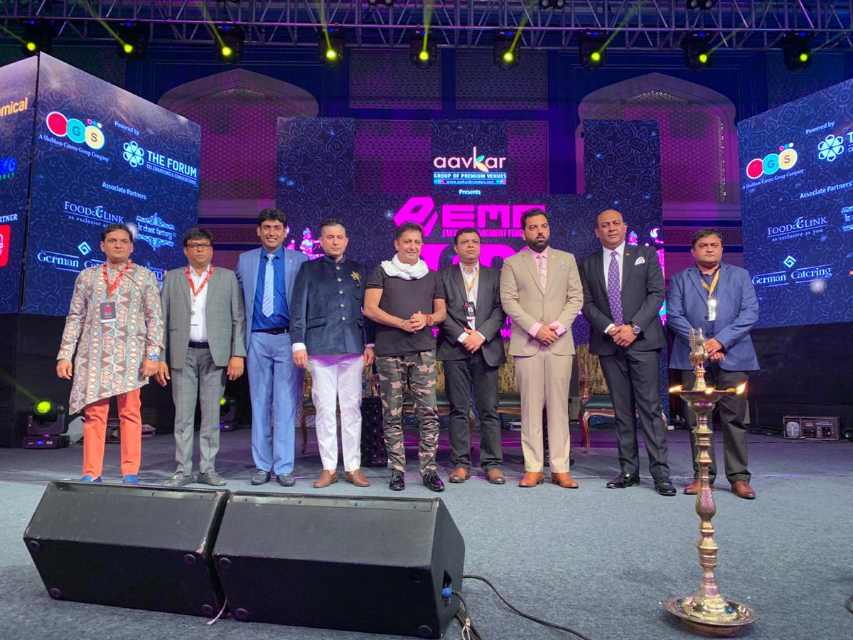 emf_ace's tweet photo. The auspicious Light Lamping Ceremony to commence the beginning of a
phenomenal day of #EMFACE2019. A special thanks to Shri
@lakshyarajmewar, Prince of Mewar, Shri Sukhwinder Singh, Shri Nitin
Patel &amp; Dr.@TrueJaydeep for making this moment special. @FairmontHotels 
#EMF #Jaipur https://t.co/6PzulvwtYQ
