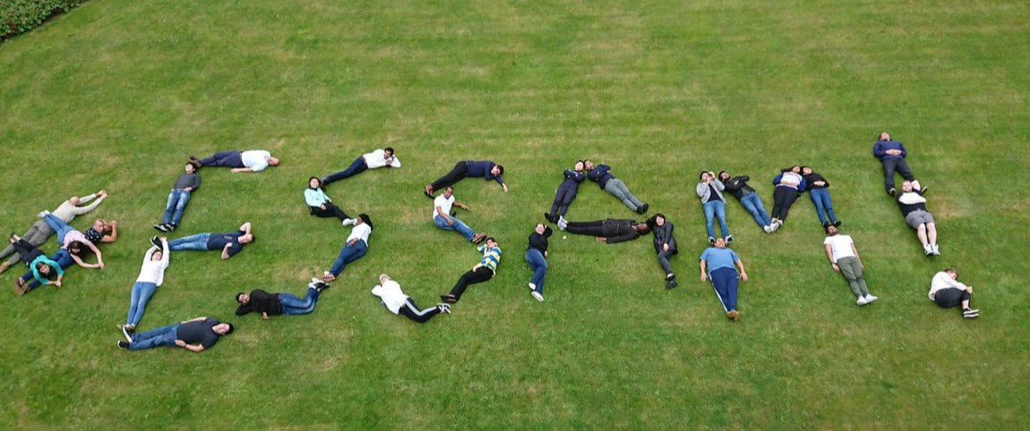 UofGAsbs's tweet photo. It's been a whole week since #ESSAM2019 and we're already missing our brilliant, international #MBAs 😢 

#TeamUofG💘 #UofG https://t.co/87LuUmgWch