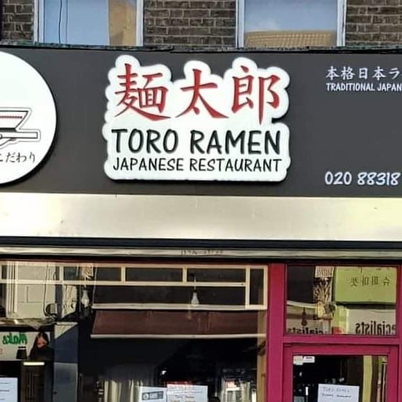 DX_Signs's tweet photo. Toro Ramen awaits traditional Japanese food lovers in @Lewisham. #tororamen #traditionalramen #japaneserestaurant #sushi #tasty #food #sushirestaurant #fresh #fresh #lovefood #delicious #hungry #japan #dxsigns #sign #signage #projectingsign #illuminatedsigns #newfacia https://t.co/fSyXvHgRR1