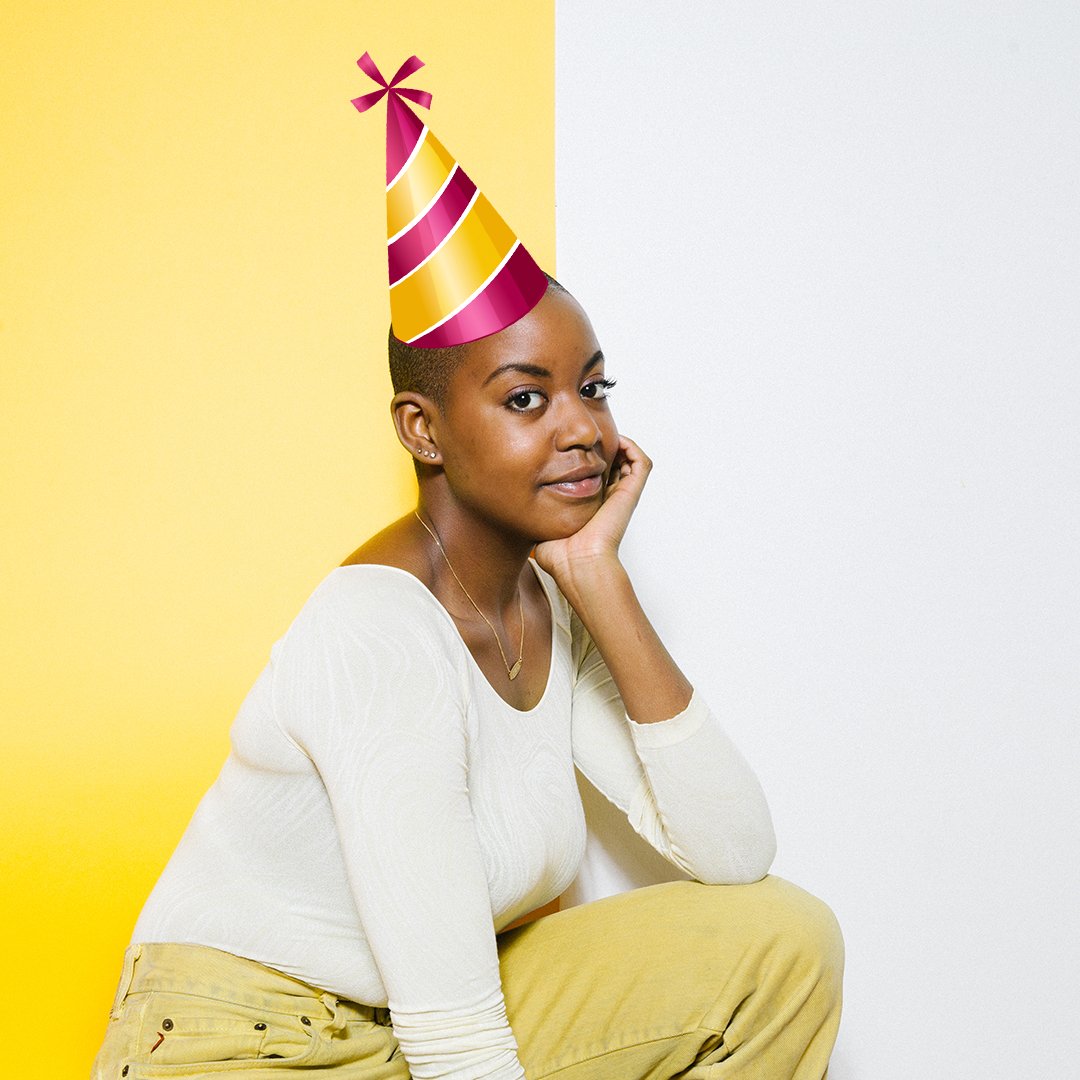 3FM's tweet photo. Yeeeaaaah @SagidCarter is jarig! 🎉💛🎊 Show her some love en wens Sagid een fijne verjaardag! 😍 #3FM #ClubCarter @vpro https://t.co/ETG24sc7wR