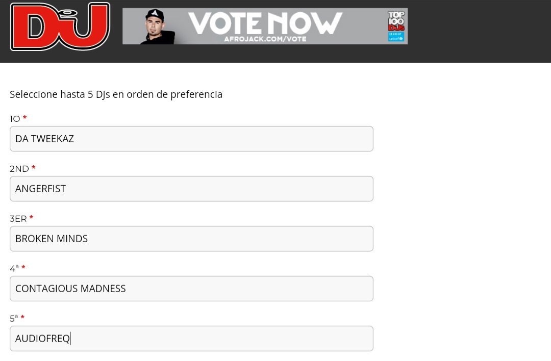 dannyhcf89's tweet image. My TOP 100 !
1 - @DaTweekaz 
2 - @dj_angerfist 
3 - @BrokenMindsHard 
4 - @ContagiousMad 
5 - @audiofreqdj