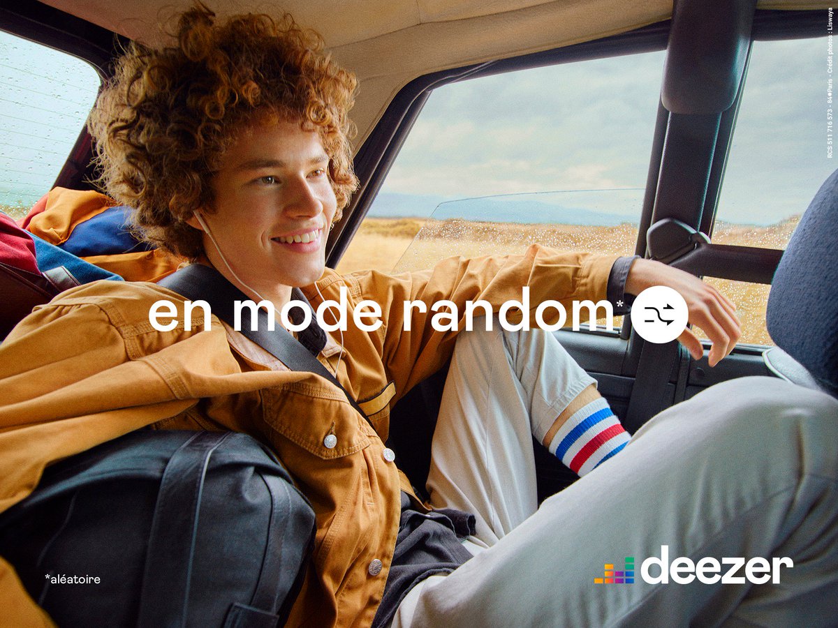 84.Paris tweet media