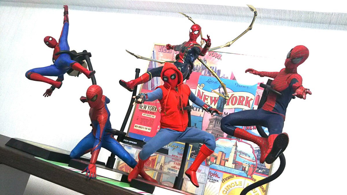 ナッツ やっぱりスパイダーマンのフィギュアは かっこいいポーズをつけて飾りたいのですが スーツの劣化が心配すぎる D ホットトイズ Hottoys スパイダーマン ファーフロムホーム