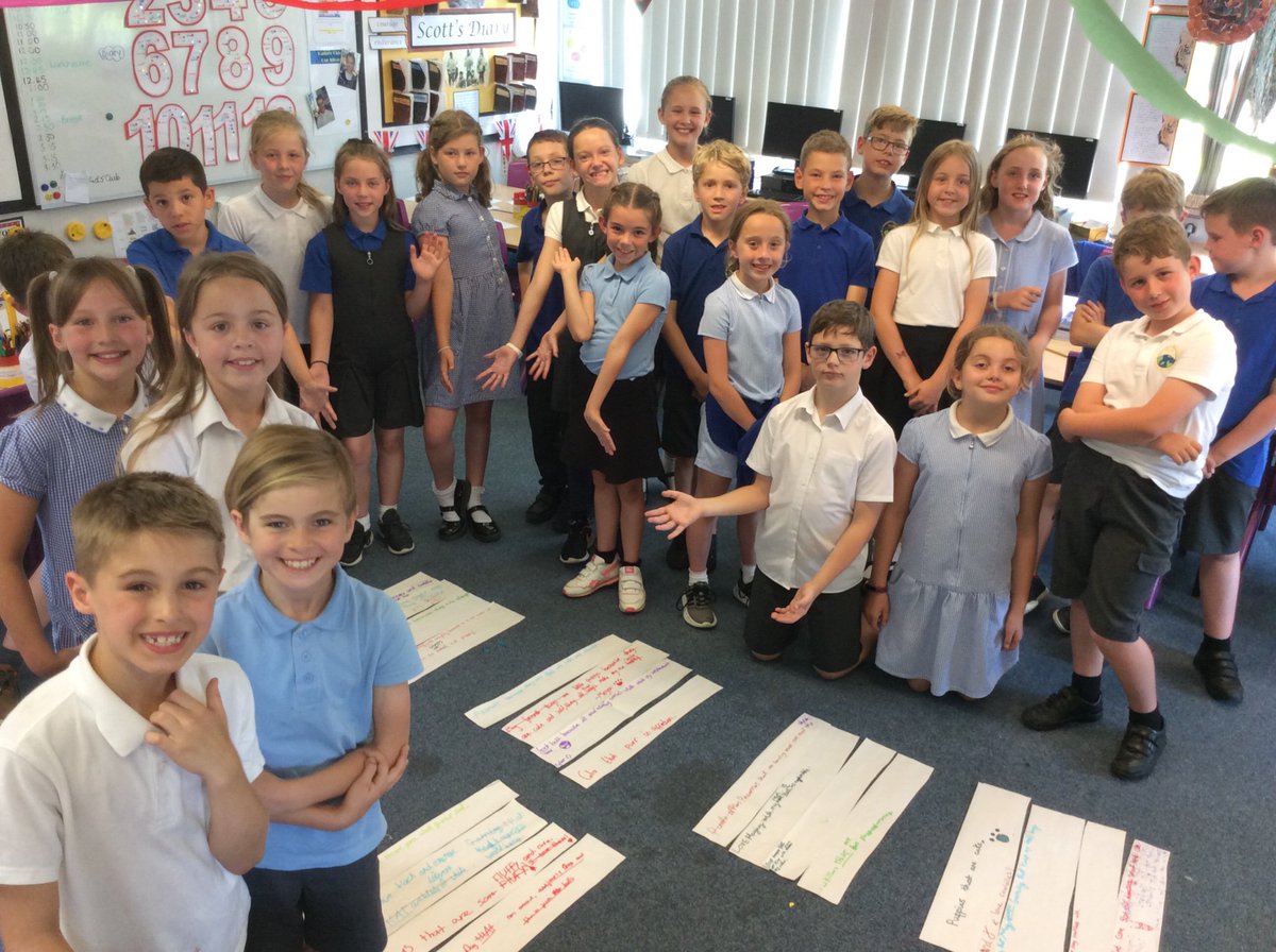 WoodsettsSchool's tweet photo. Badger Class wrote a class poem about our favourite things. Now we all feel glad. π#Badgerclass rocks. https://t.co/Wr9DmVTyuM