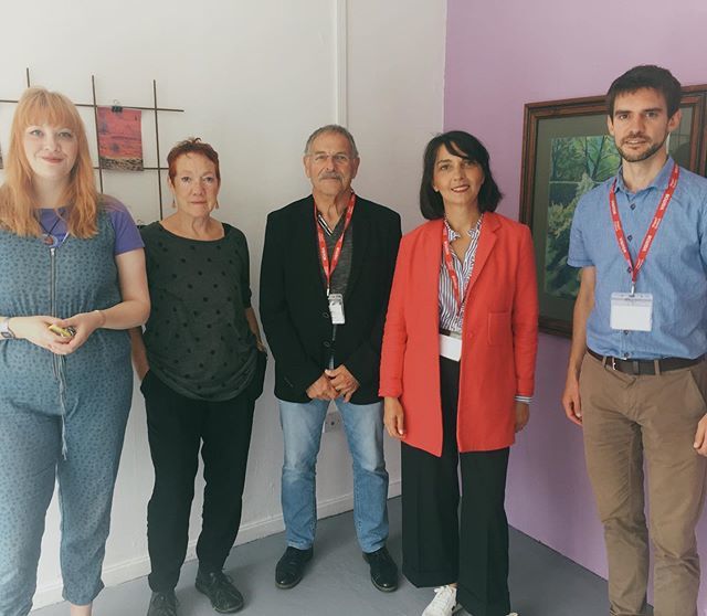 We had a lovely morning welcoming the Angers delegates over to our studios. They got the first preview of our exhibition #twentyyears 💜
.
#angers #france #twintowns #towntwinning #wigan #wiganart #artinwiganborough #manifestarts #manifestartsfestival… ift.tt/2LLOuaW