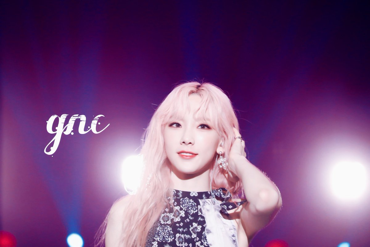 309KTYSS's tweet photo. 190706 SBS Super Concert (© gnc) 2
#Taeyeon #태연 #テヨン #太妍 https://t.co/gU4D1KTF47